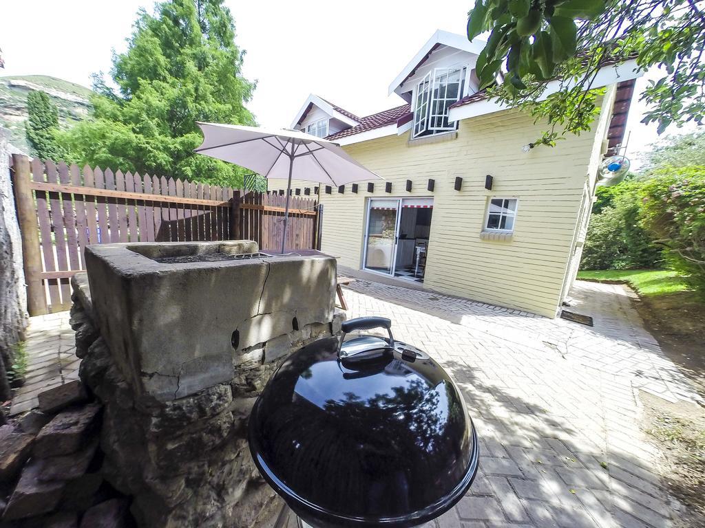 Mont Rouge Otel Clarens Dış mekan fotoğraf